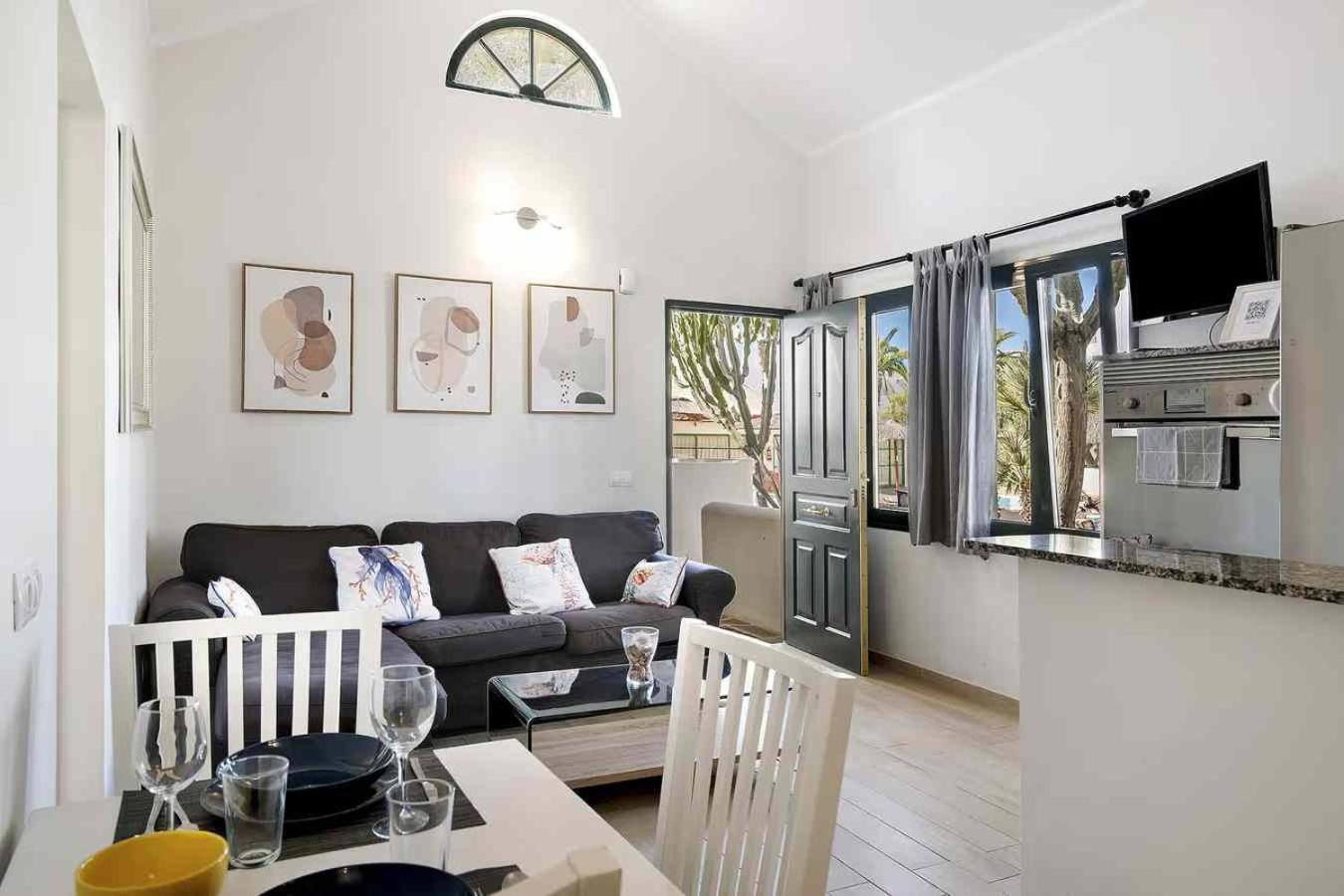 Bungalow La Roca Costa Teguise Exterior photo